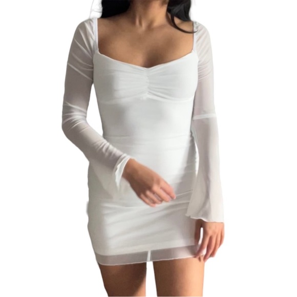 Luvalot Clothing Long sleeve Mini White Dress Size 4 - Picture 4 of 7